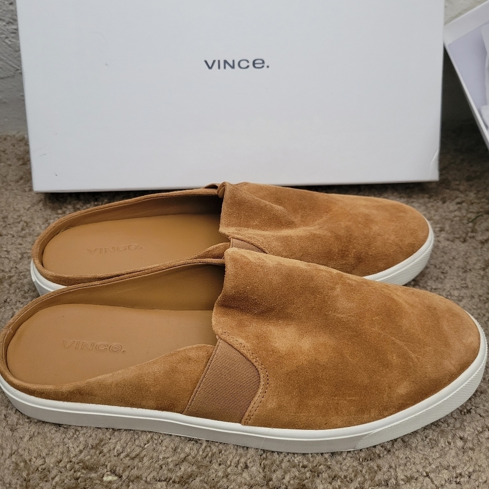 Vince Blair Sneaker Size 9